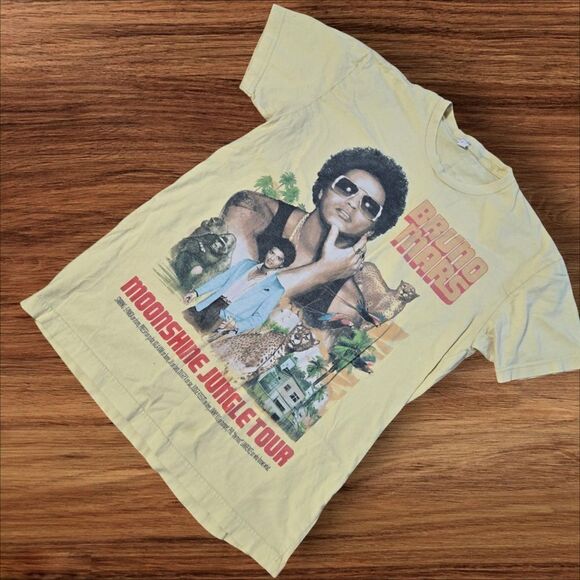 Bruno MARS Light Yellow  Moonshine Jungle Tour Concert Tee Shirt - Picture 1 of 5